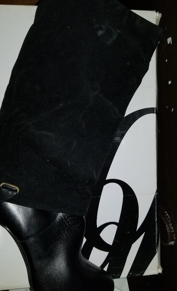 Boots - Picture 5 of 5